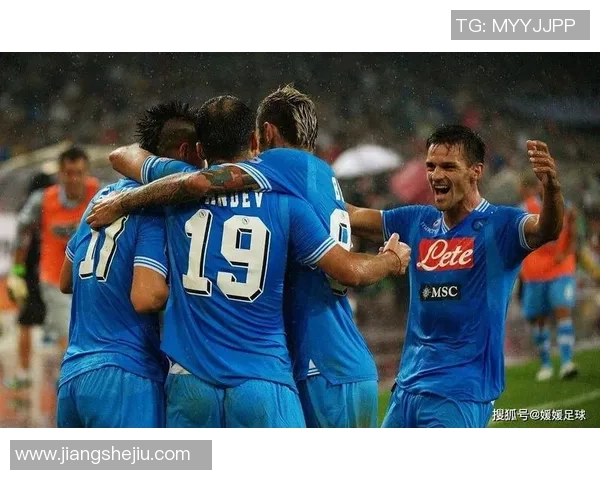 中超热战波尔图强势4-0击败那不勒斯引发转会风波与全场欢呼